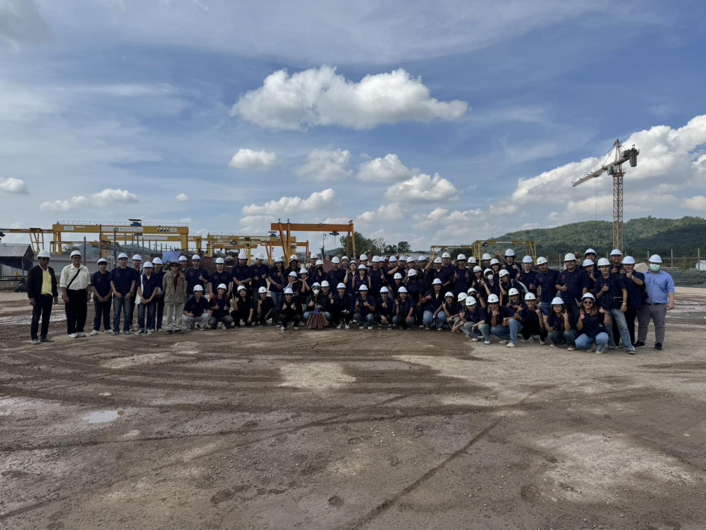 5.3.3 การเสริมสร้างความมั่นใจและสร้างแรงบันดาลใจให้นักศึกษาหญิง